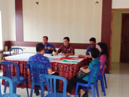 Pemeriksaan pengelolaan keuangan Desa Anturan dari Tim Inspektorat Daerah Kabupaten Buleleng